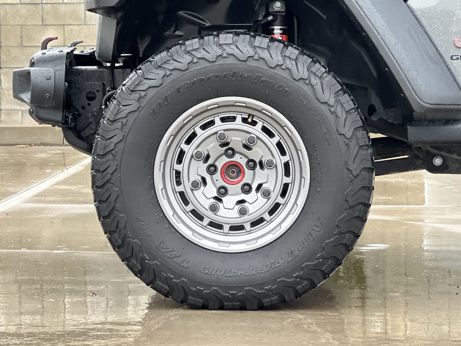 Thumbnail: 2021 Jeep Gladiator - 26