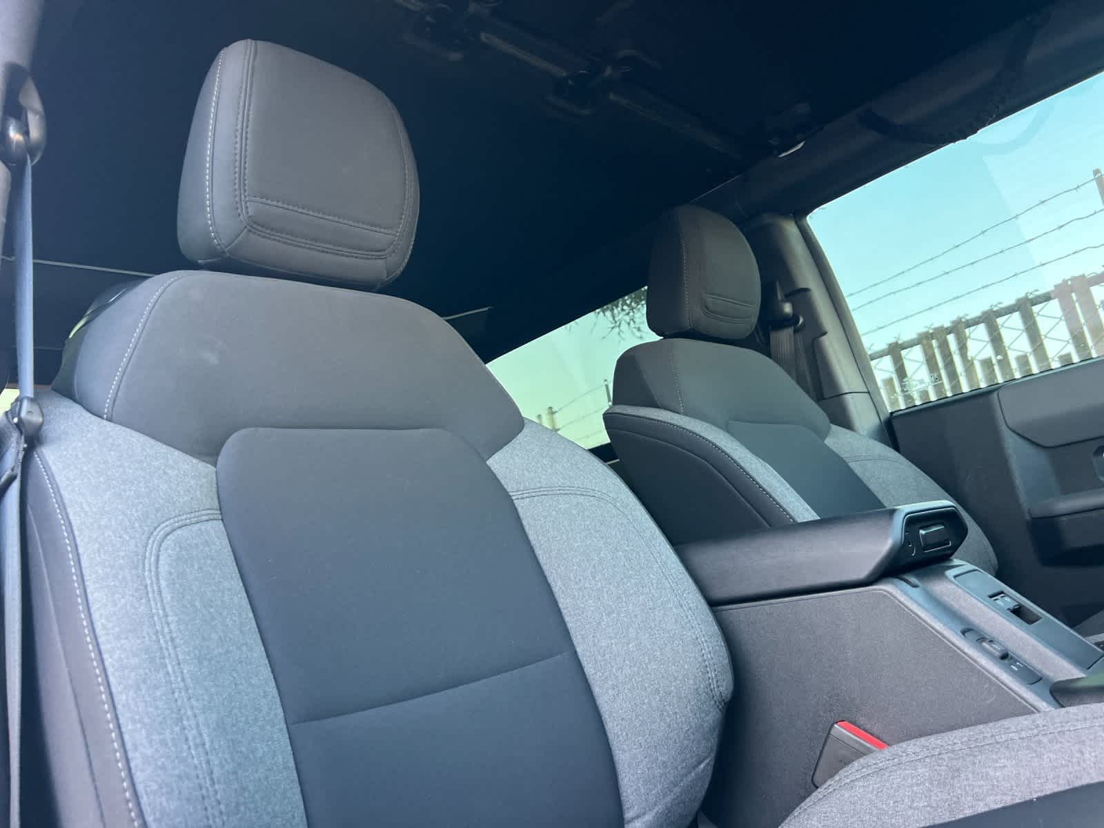 Thumbnail: 2022 Ford Bronco - 18