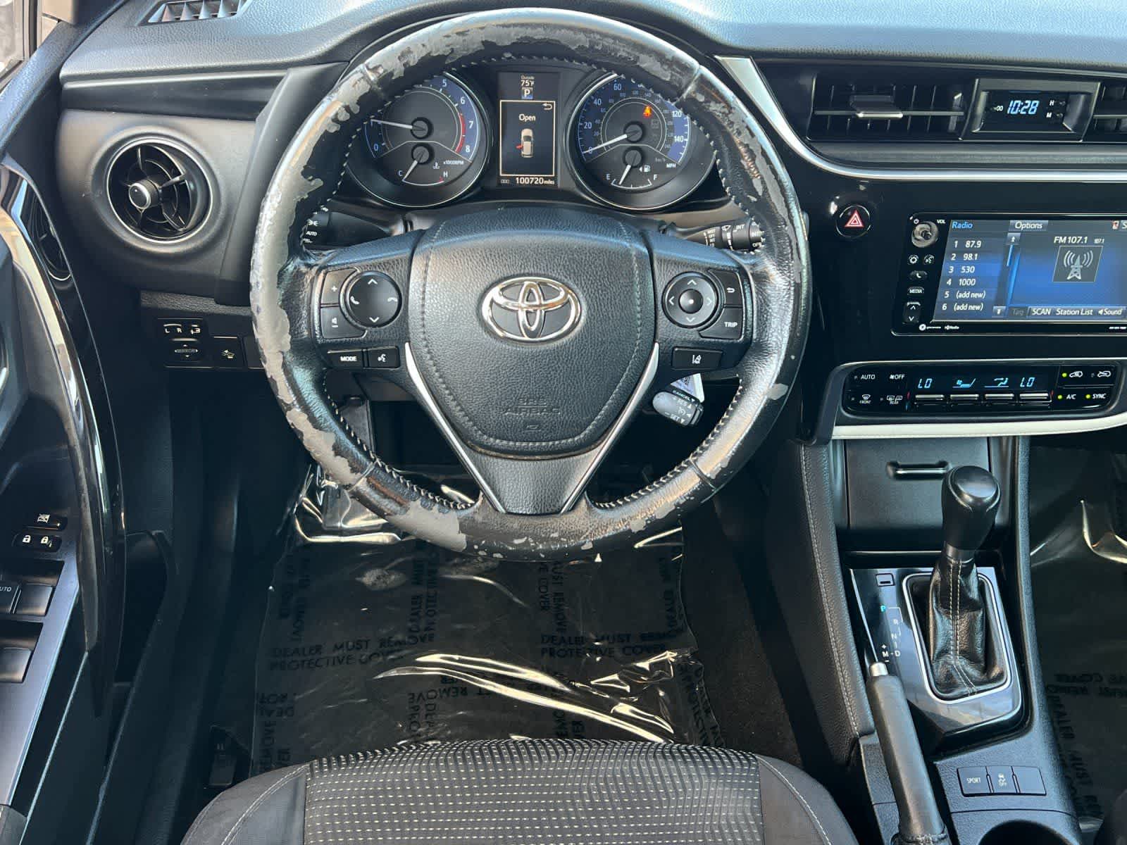 Thumbnail: 2017 Toyota Corolla iM - 15