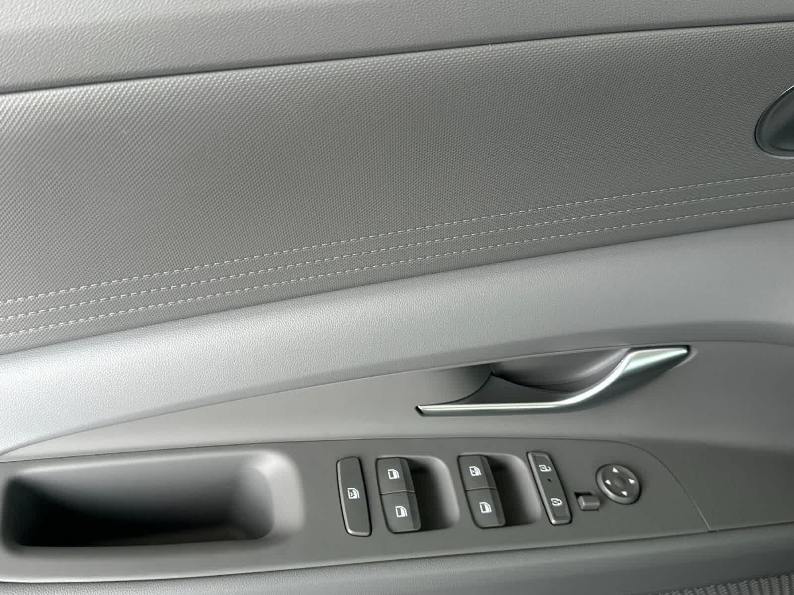Thumbnail: 2026 Hyundai Elantra - 13