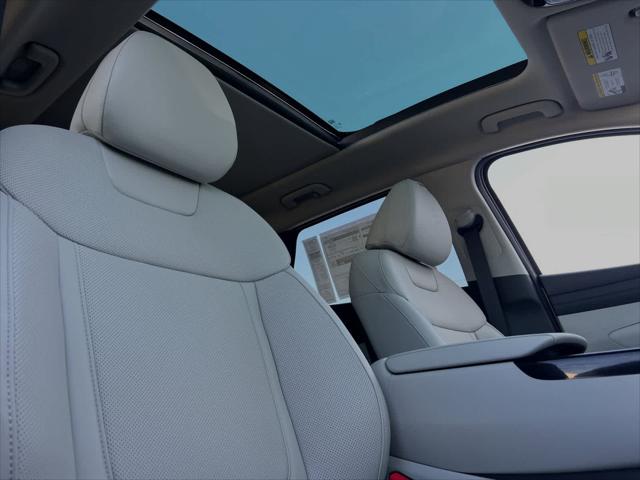 Thumbnail: 2025 Hyundai Tucson - 17