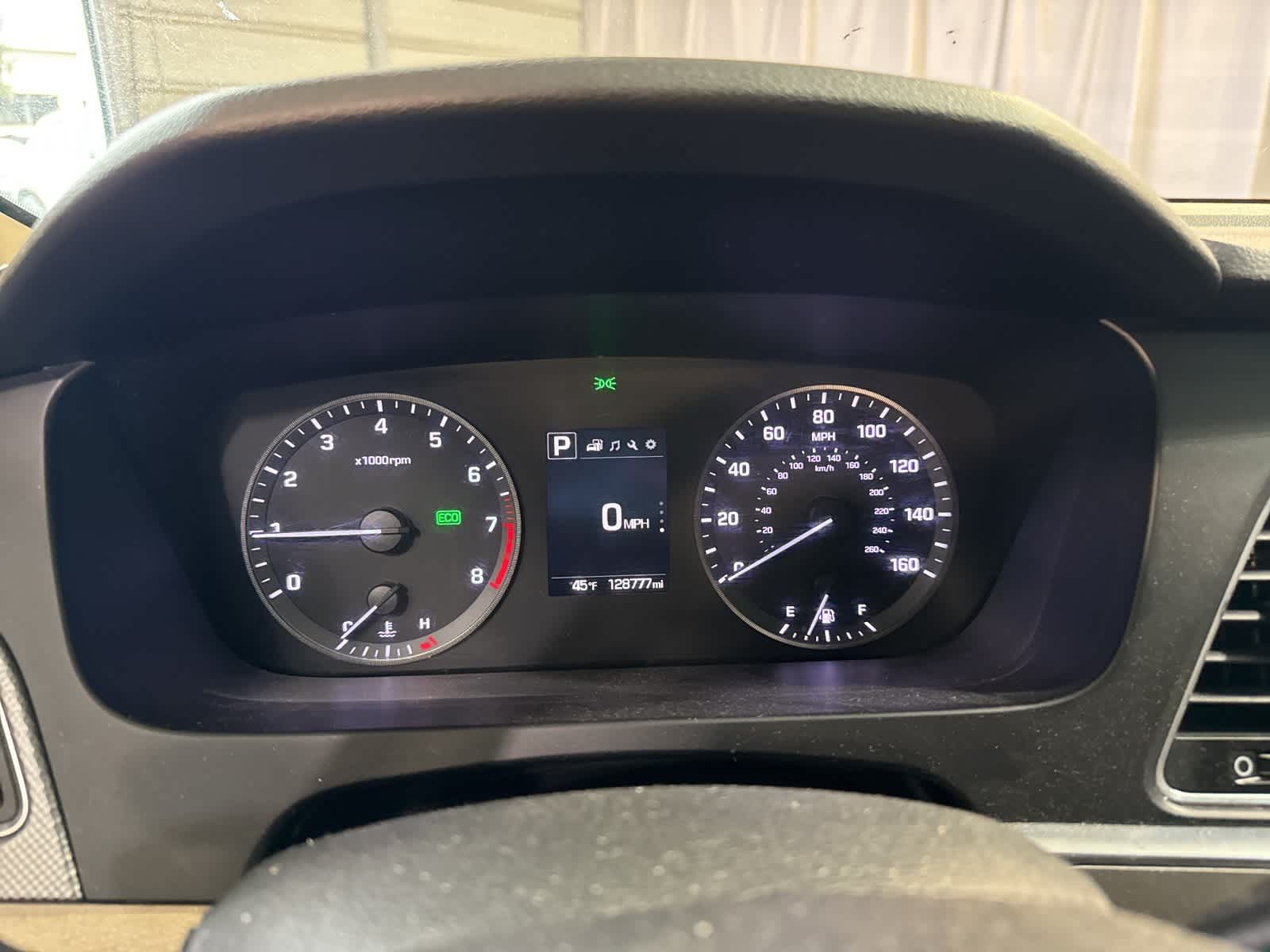 Thumbnail: 2017 Hyundai Sonata - 18