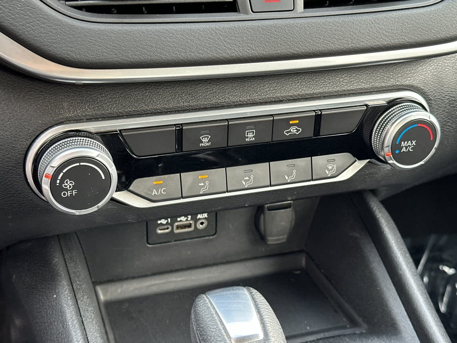 Thumbnail: 2022 Nissan Altima - 19