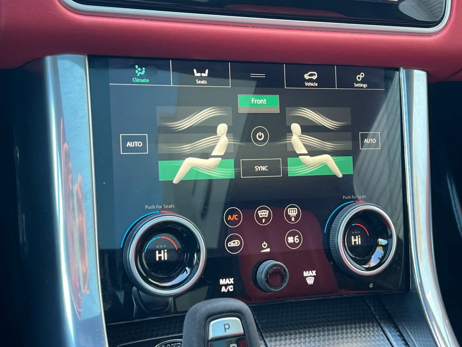 Thumbnail: 2020 Land Rover Range Rover Sport - 21