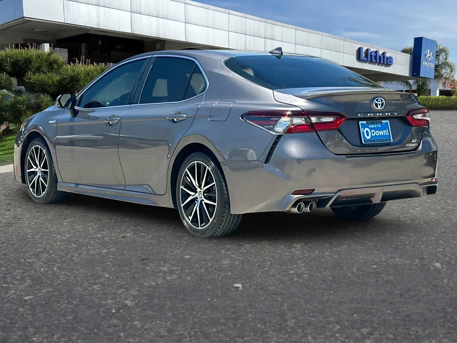 Thumbnail: 2021 Toyota Camry - 7