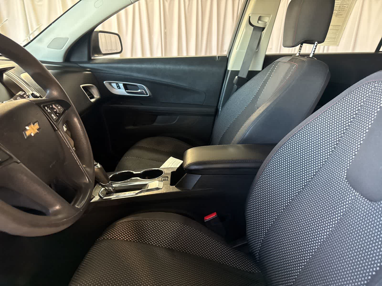 Thumbnail: 2016 Chevrolet Equinox - 19