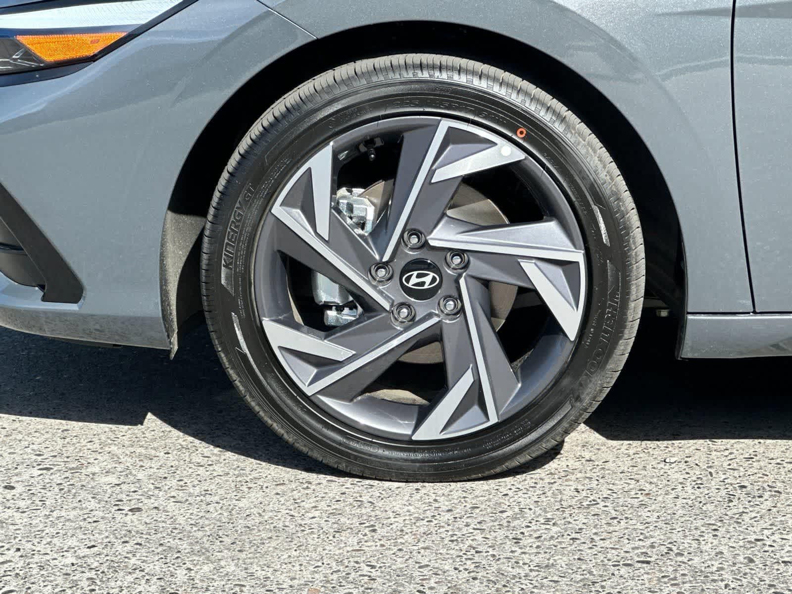 Thumbnail: 2026 Hyundai Elantra - 11