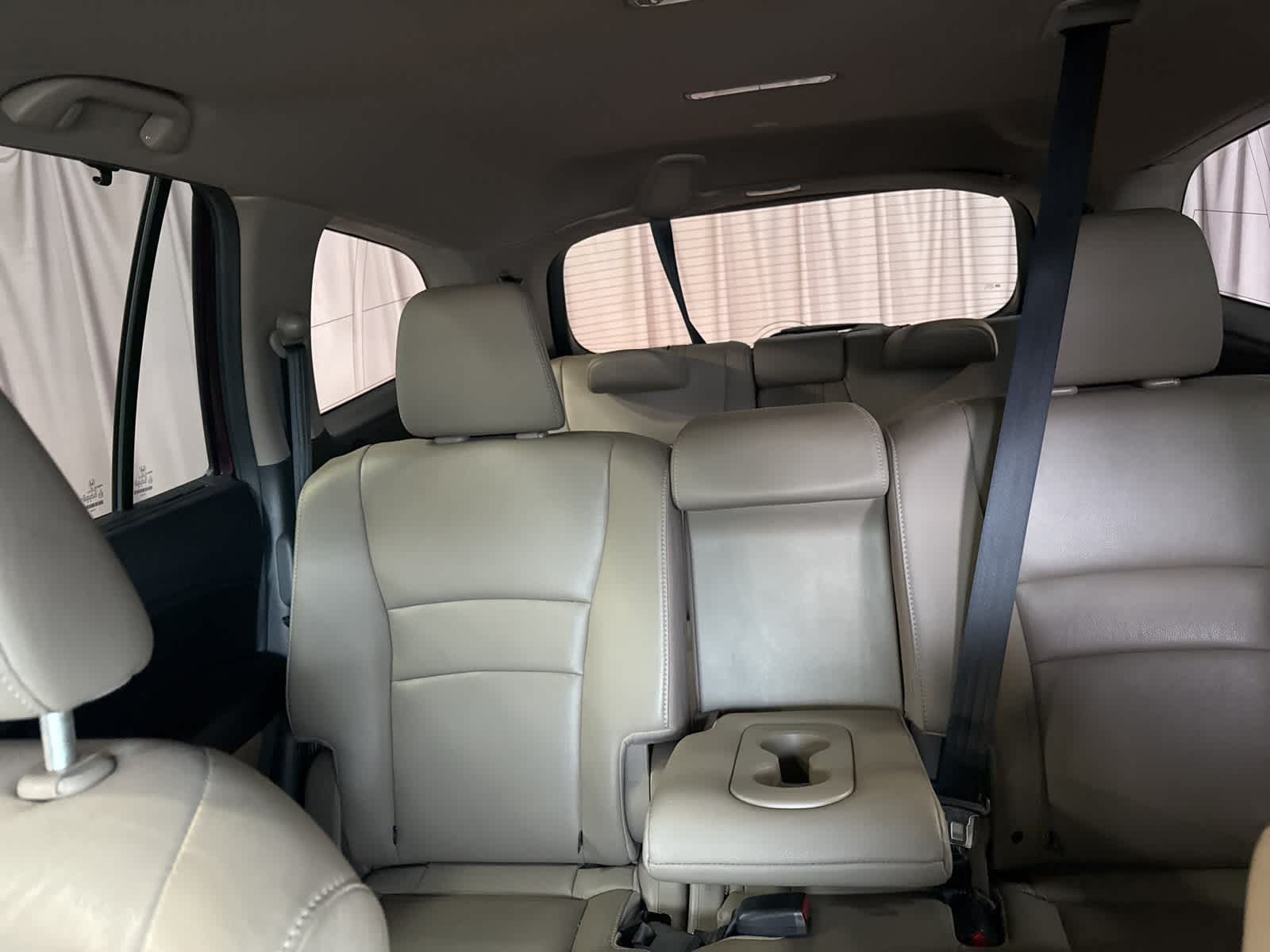 Thumbnail: 2016 Honda Pilot - 24