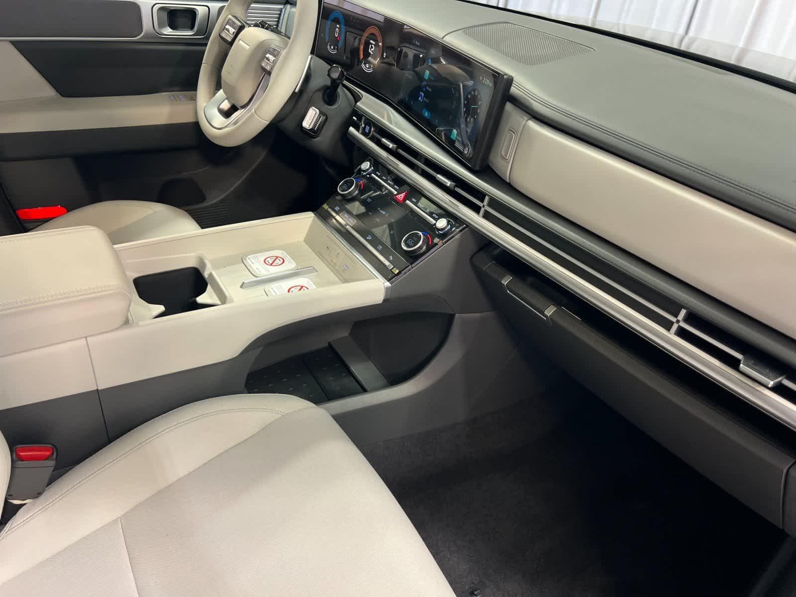 Thumbnail: 2026 Hyundai Santa Fe - 17