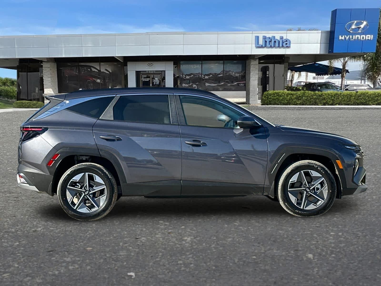 Thumbnail: 2025 Hyundai Tucson - 8