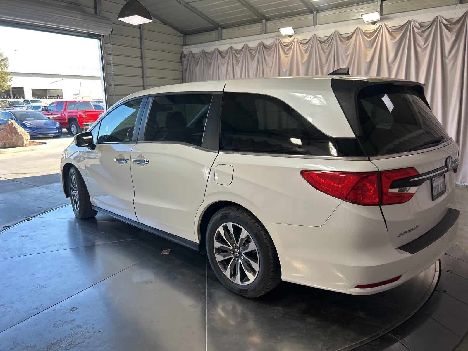 Thumbnail: 2021 Honda Odyssey - 13