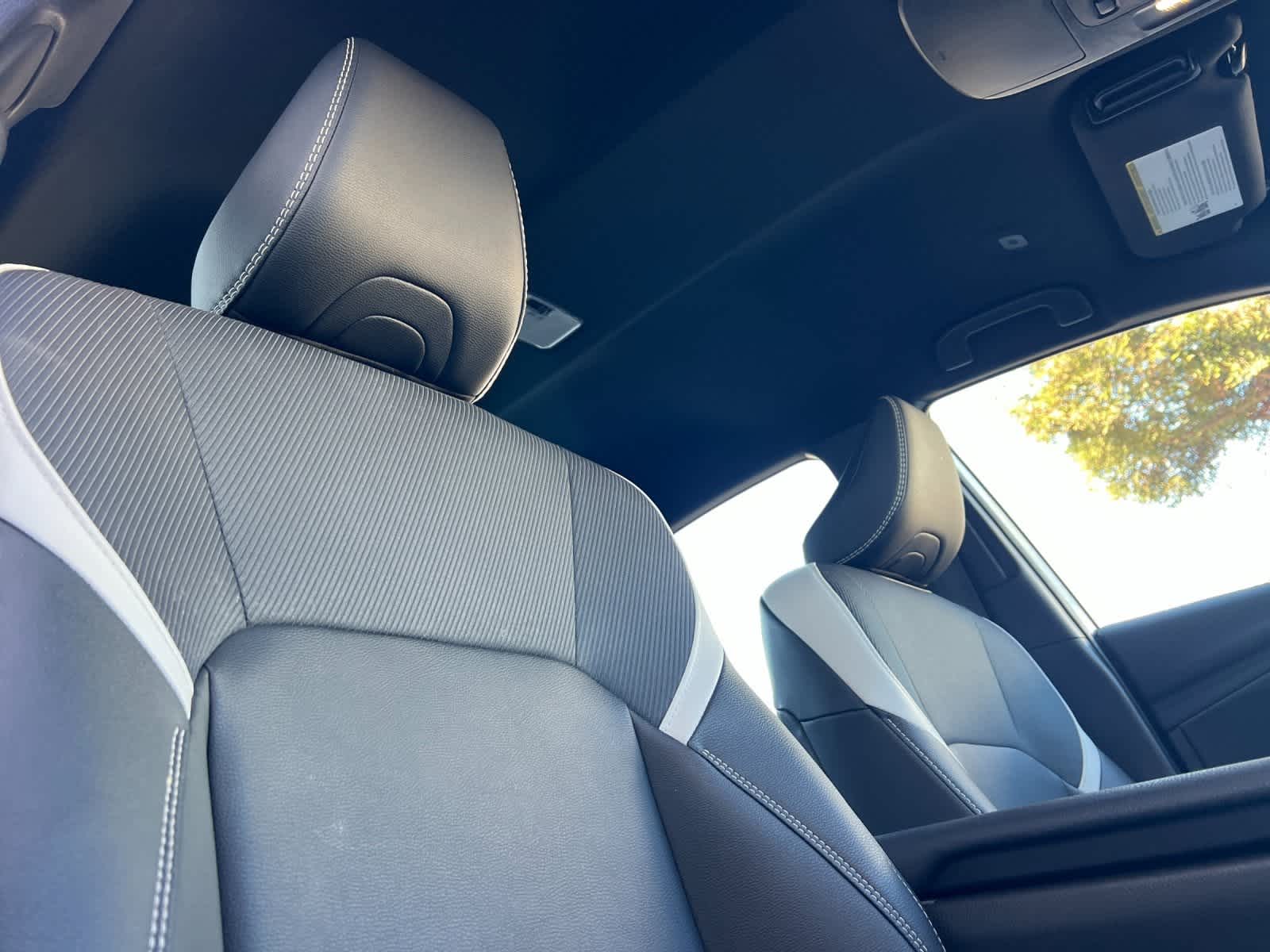 Thumbnail: 2025 Toyota Camry - 17