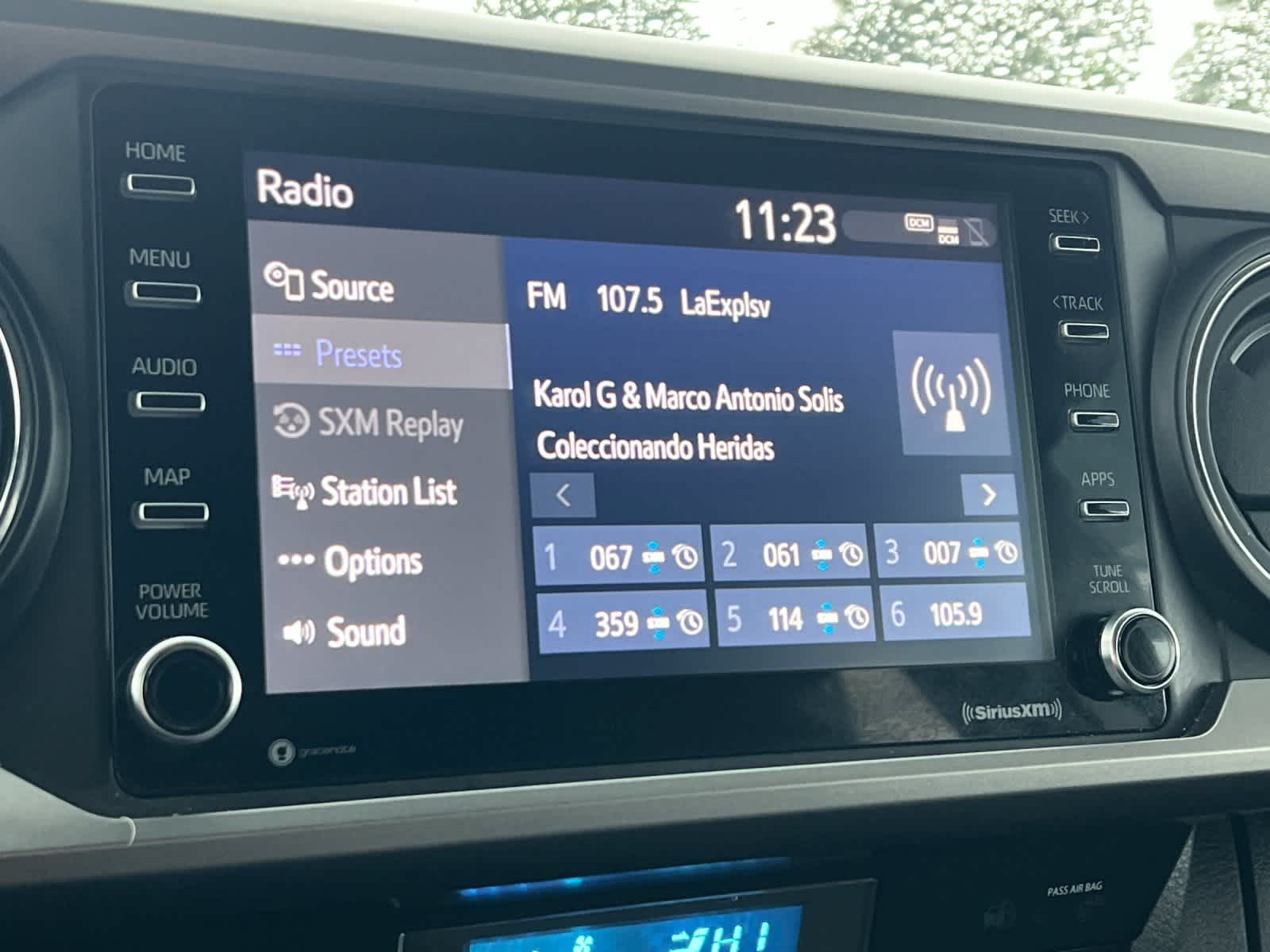 Thumbnail: 2023 Toyota Tacoma - 18