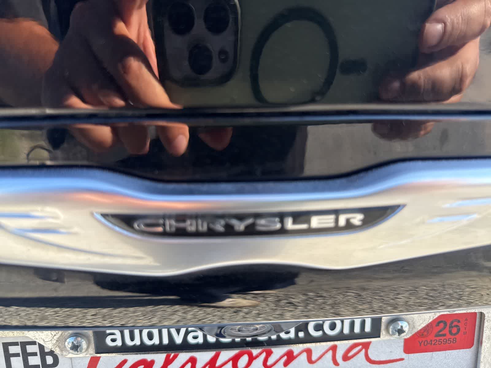 Thumbnail: 2023 Chrysler Voyager - 12