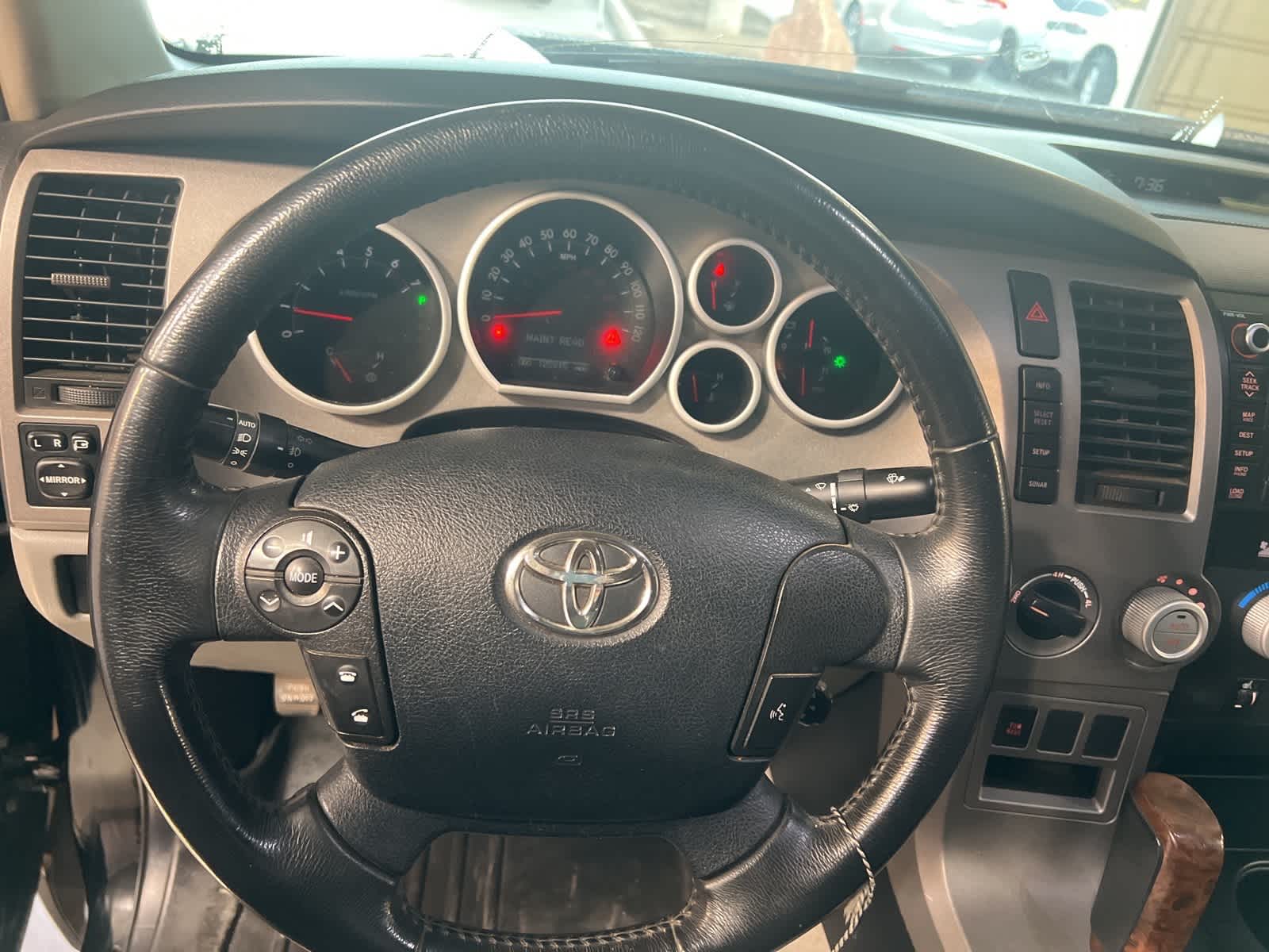 Thumbnail: 2011 Toyota Tundra - 32