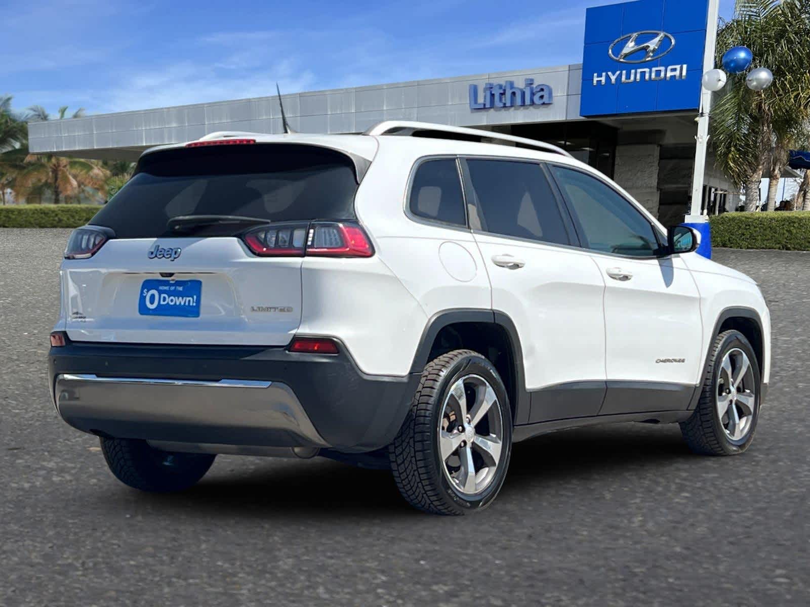 Thumbnail: 2019 Jeep Cherokee - 2