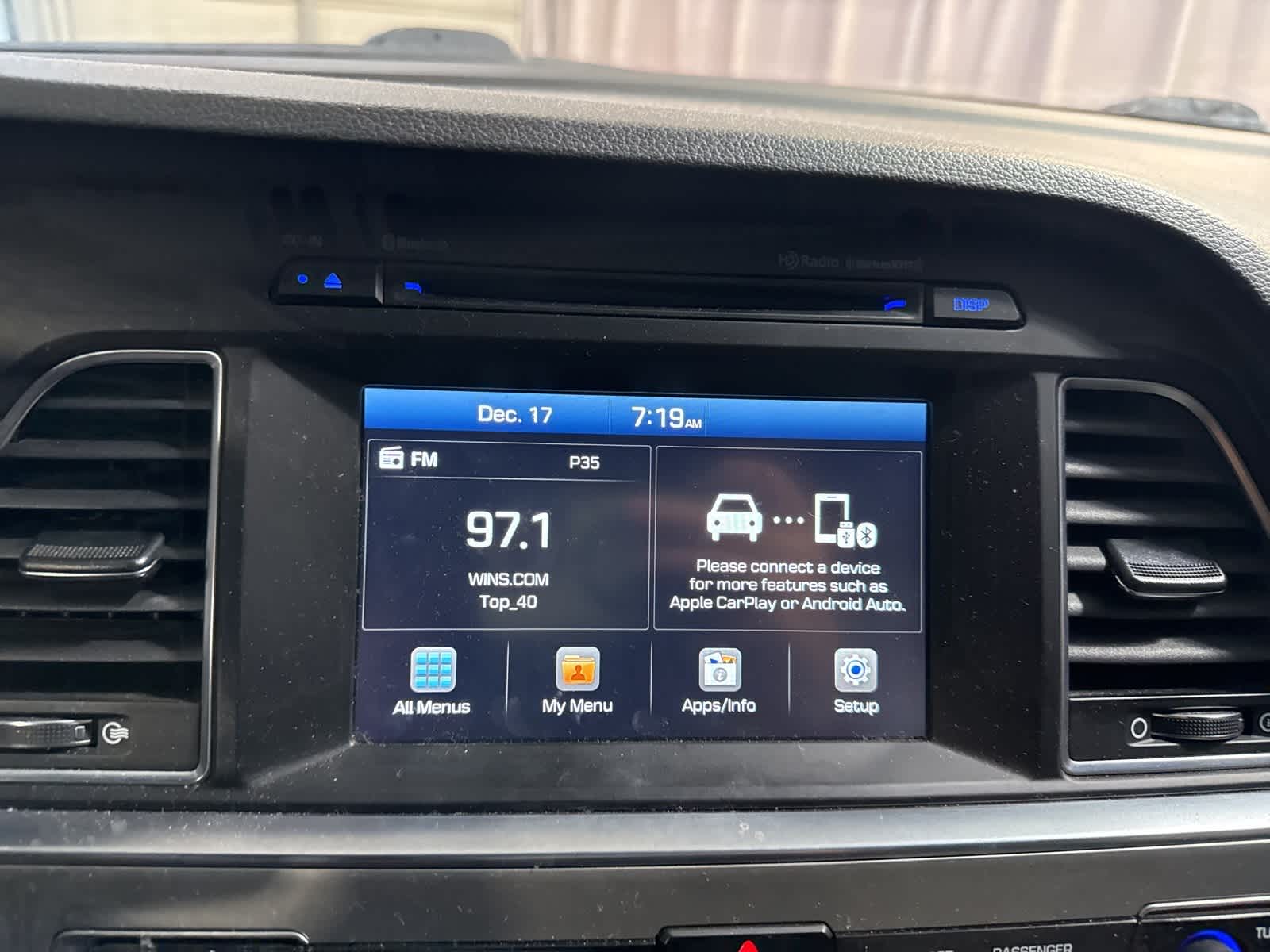 Thumbnail: 2017 Hyundai Sonata - 19