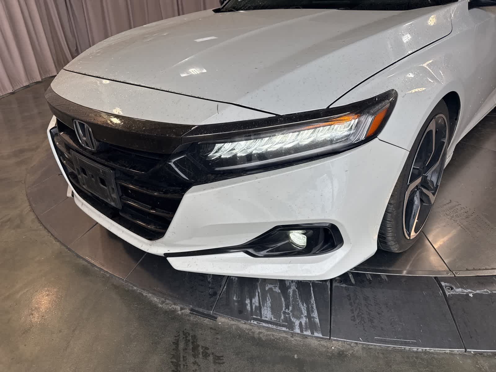Thumbnail: 2022 Honda Accord - 10