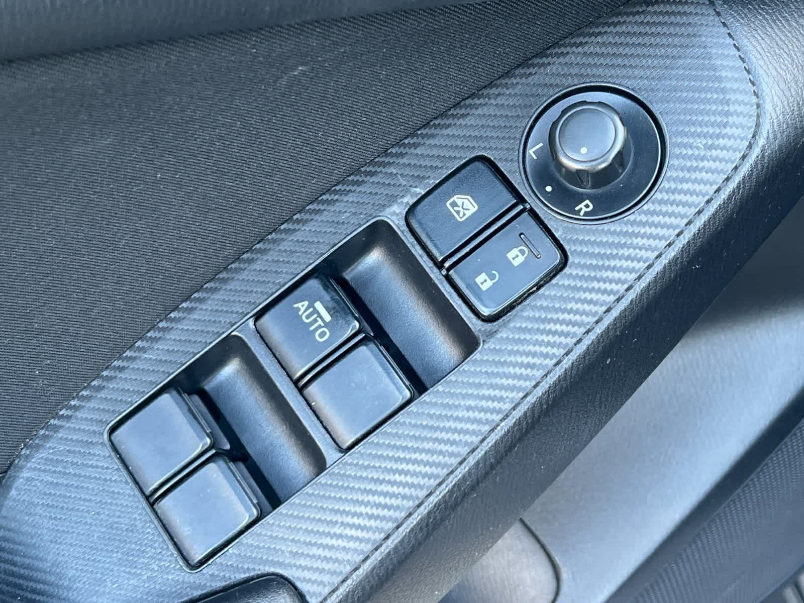 Thumbnail: 2016 Mazda Mazda3 - 13