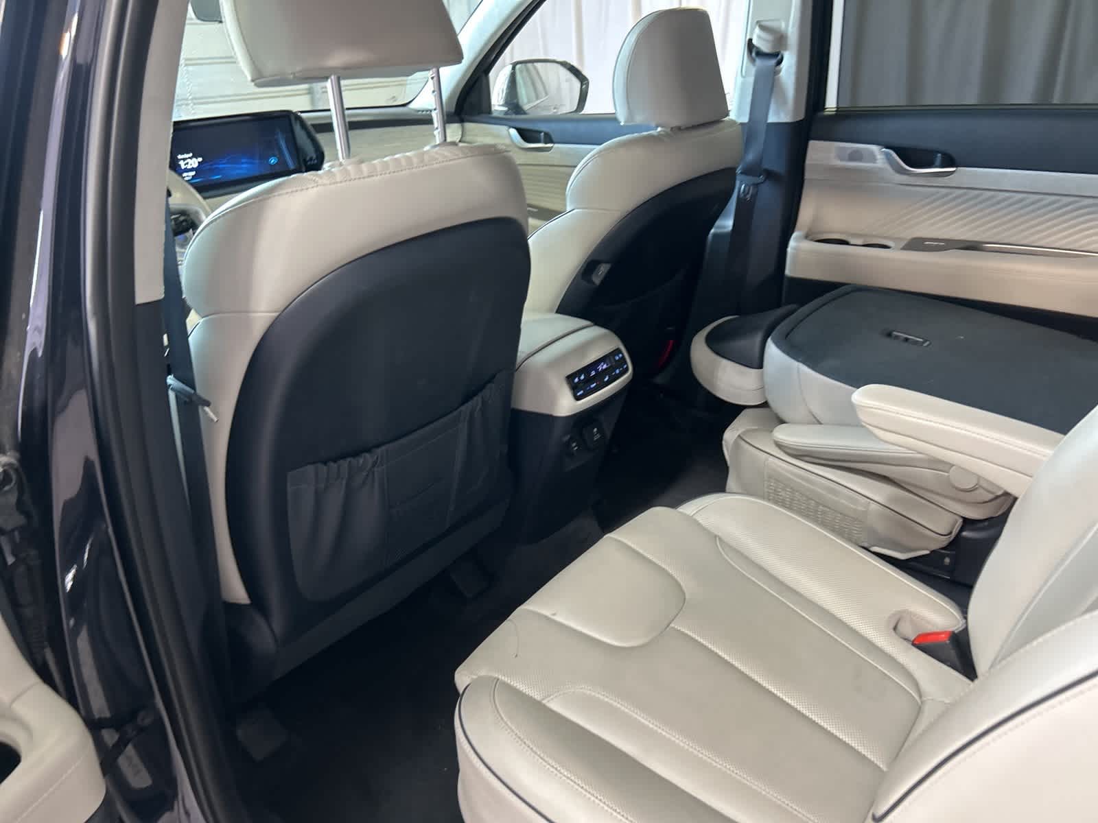 Thumbnail: 2024 Hyundai Palisade - 18