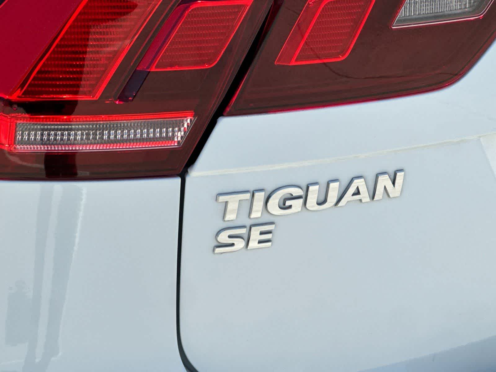 Thumbnail: 2018 Volkswagen Tiguan - 25