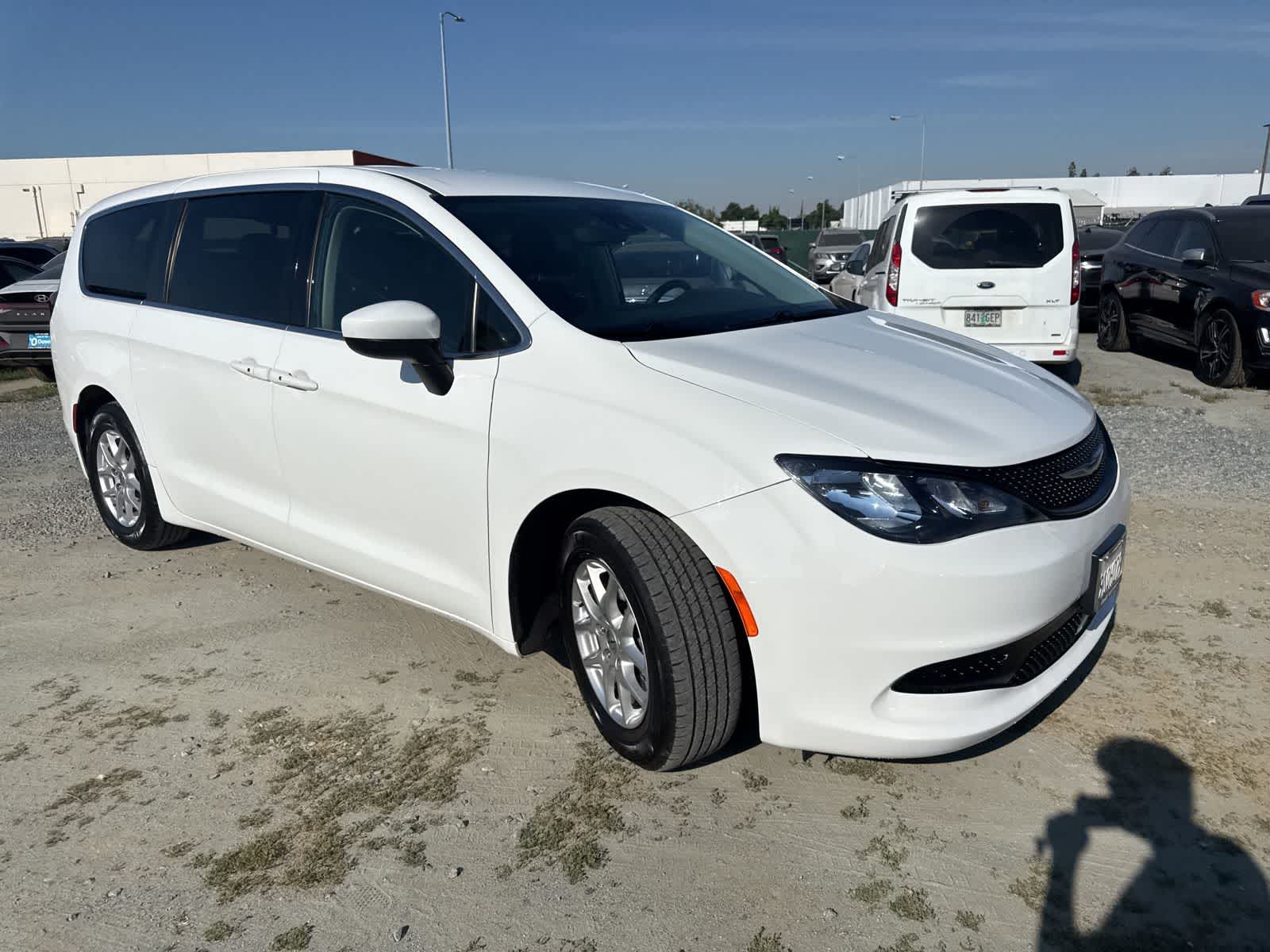 Thumbnail: 2023 Chrysler Voyager - 2