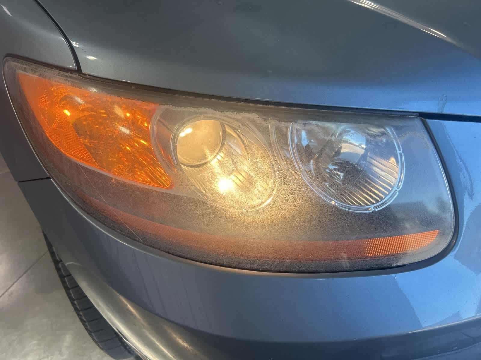 Thumbnail: 2009 Hyundai Santa Fe - 4