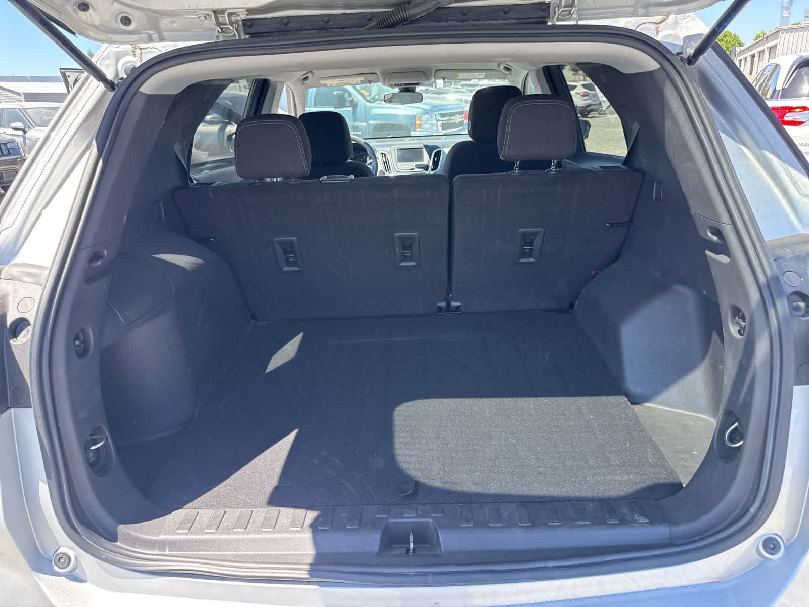Thumbnail: 2022 Chevrolet Equinox - 15