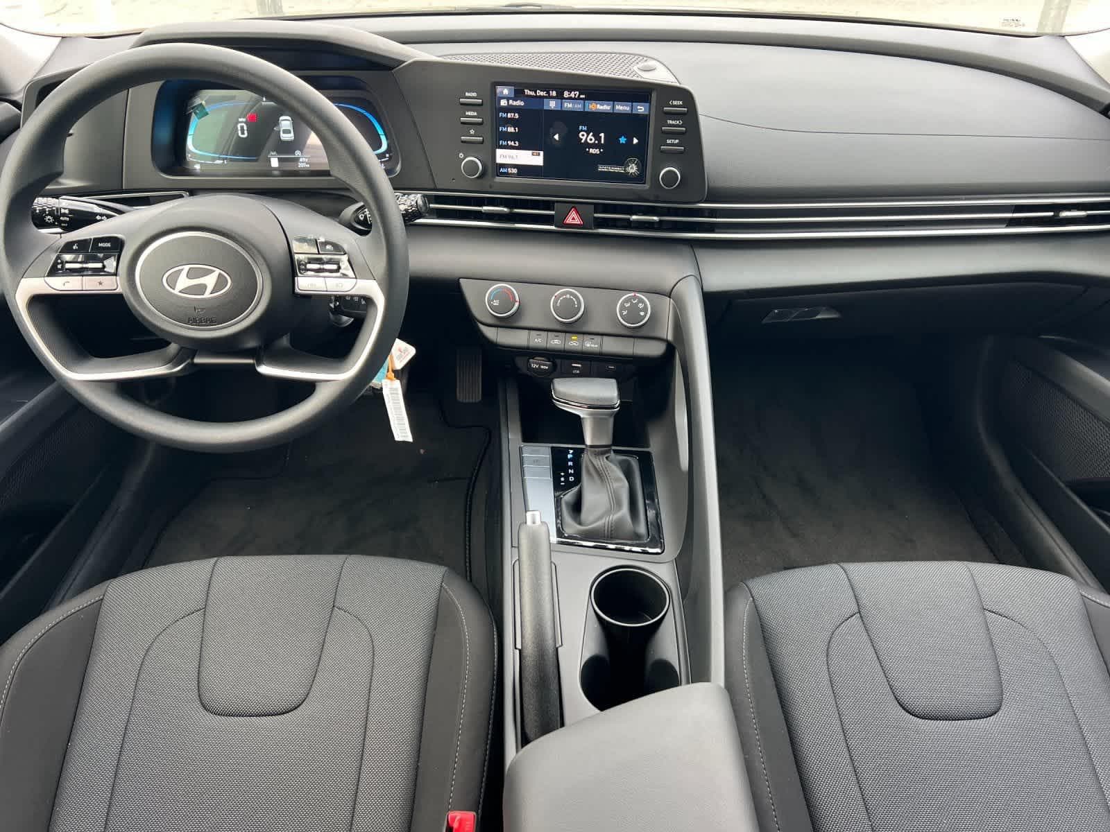 Thumbnail: 2026 Hyundai Elantra - 3