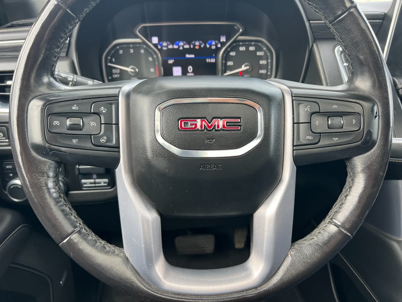 Thumbnail: 2021 GMC Yukon XL - 25