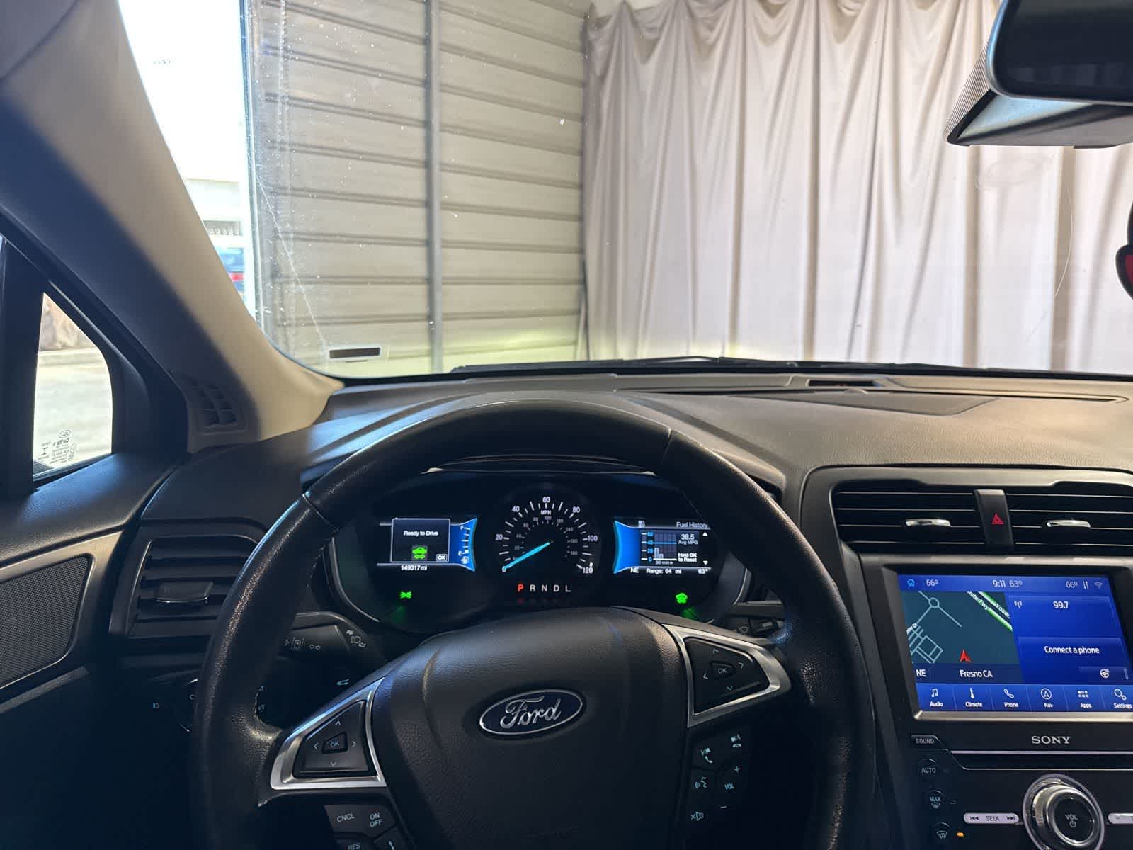 Thumbnail: 2020 Ford Fusion - 24