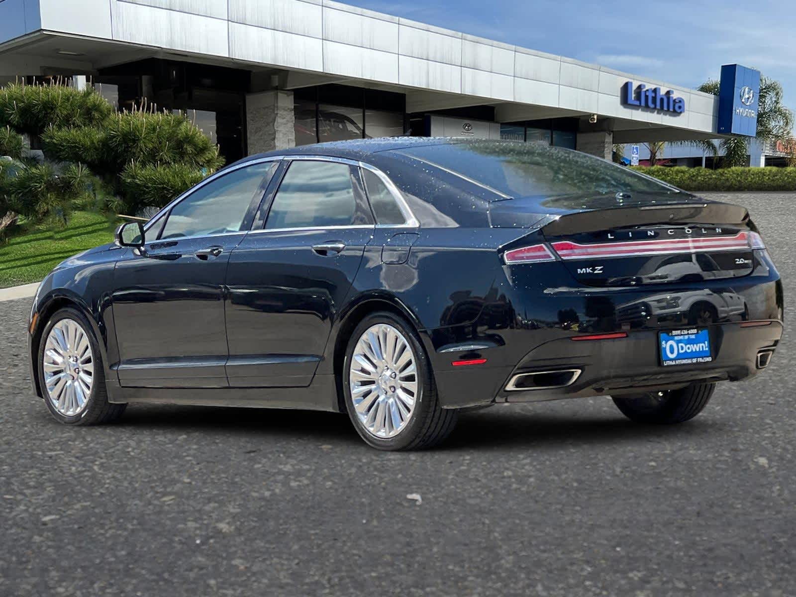 Thumbnail: 2016 Lincoln MKZ - 6
