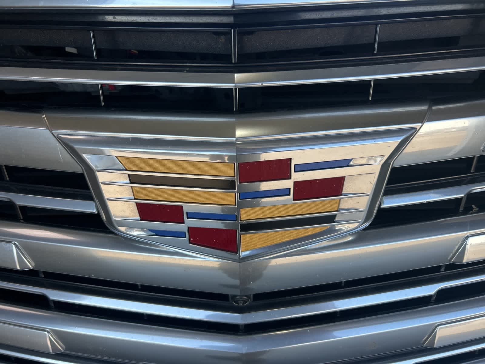 Thumbnail: 2018 Cadillac Escalade - 3