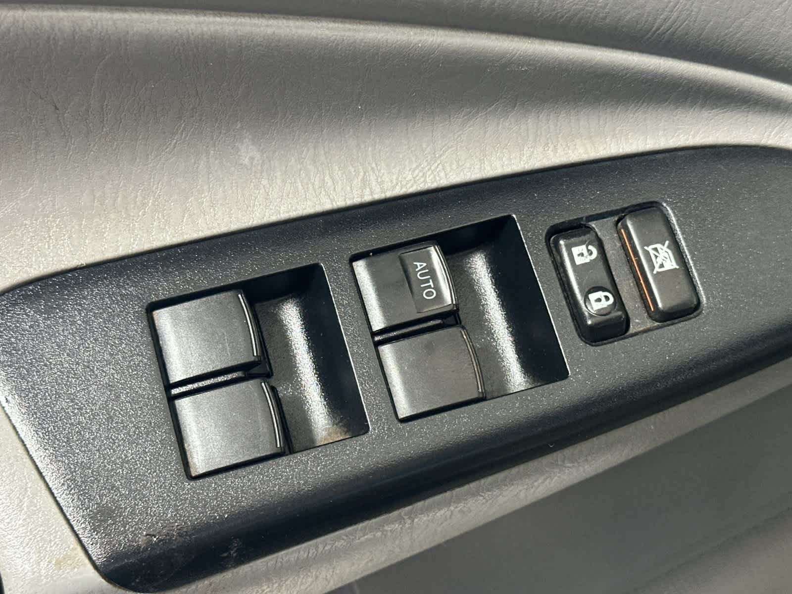 Thumbnail: 2014 Toyota Tacoma - 13