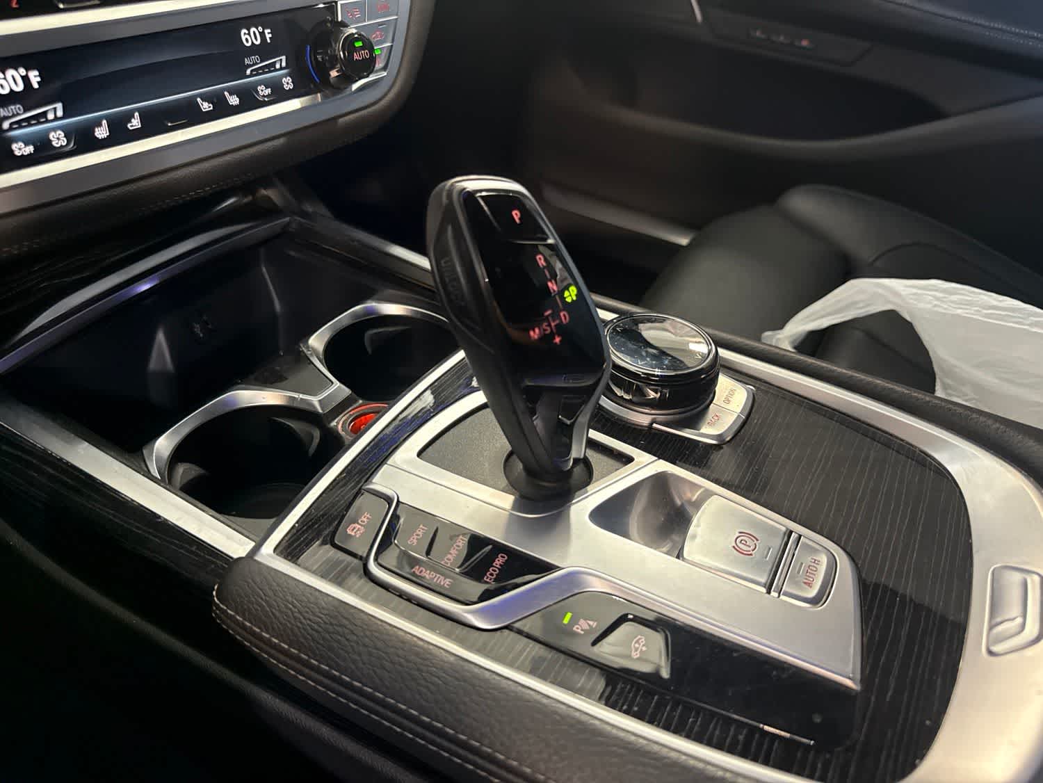 Thumbnail: 2019 BMW 7 Series - 26