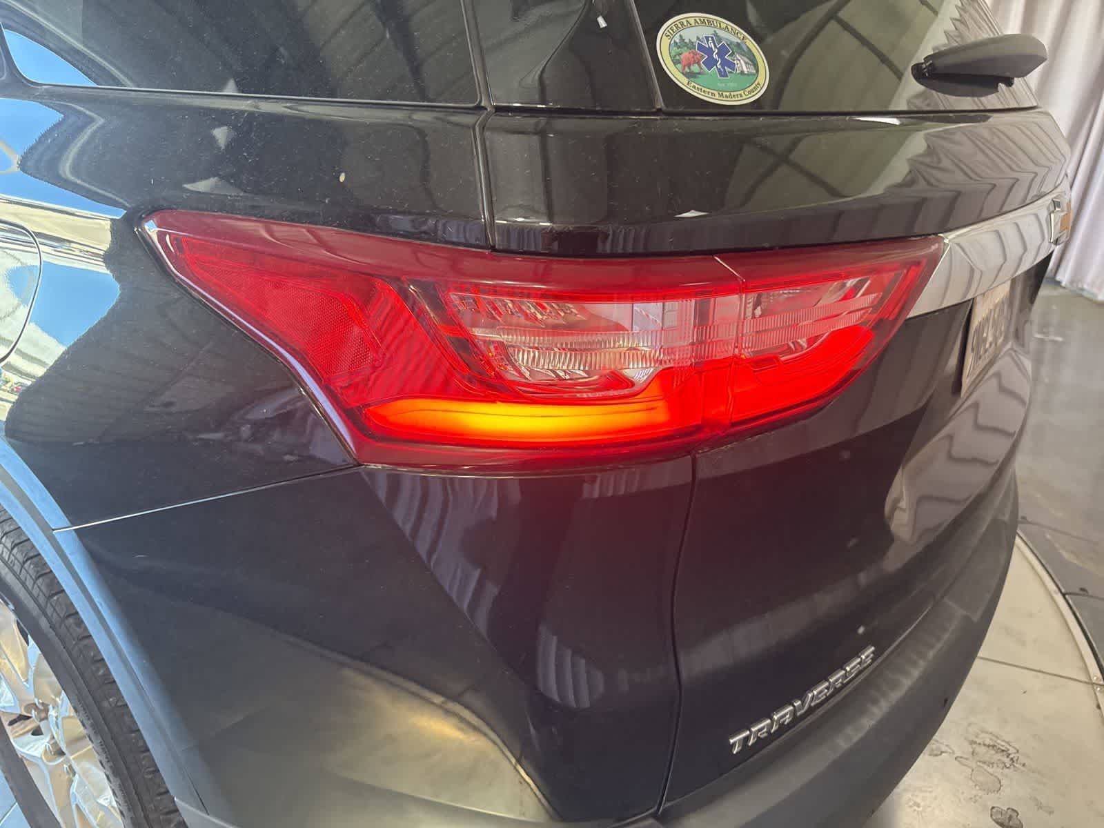 Thumbnail: 2021 Chevrolet Traverse - 13