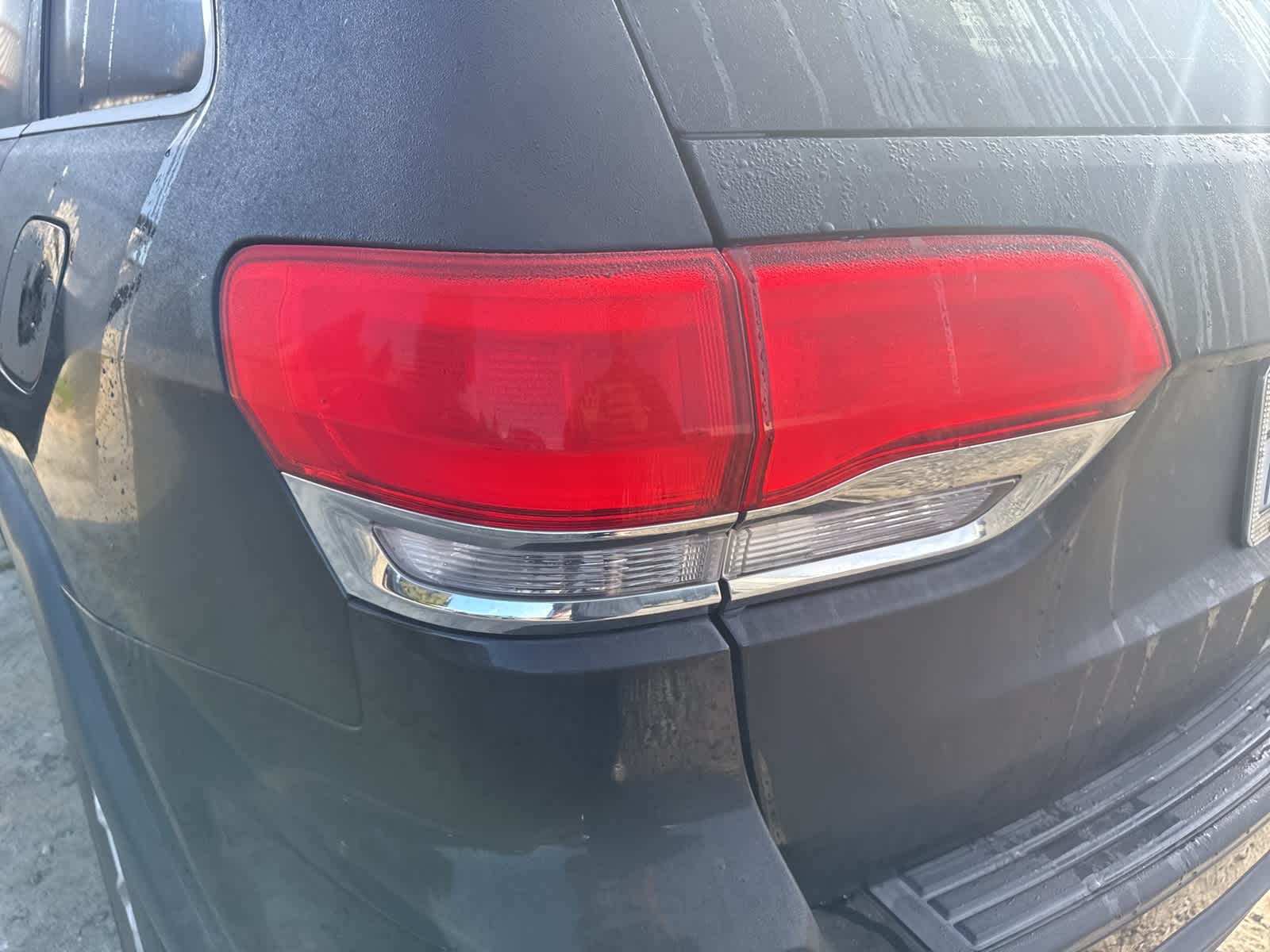 Thumbnail: 2015 Jeep Grand Cherokee - 12