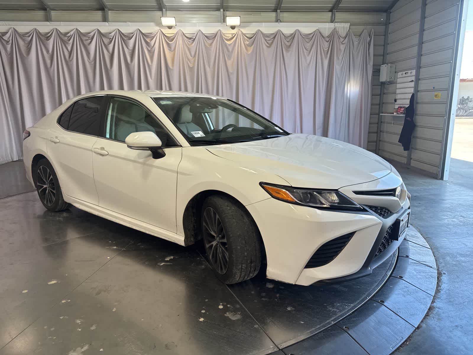Thumbnail: 2019 Toyota Camry - 2