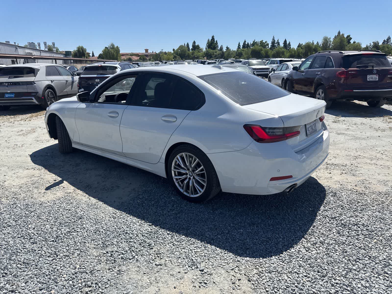 Thumbnail: 2023 BMW 3 Series - 6