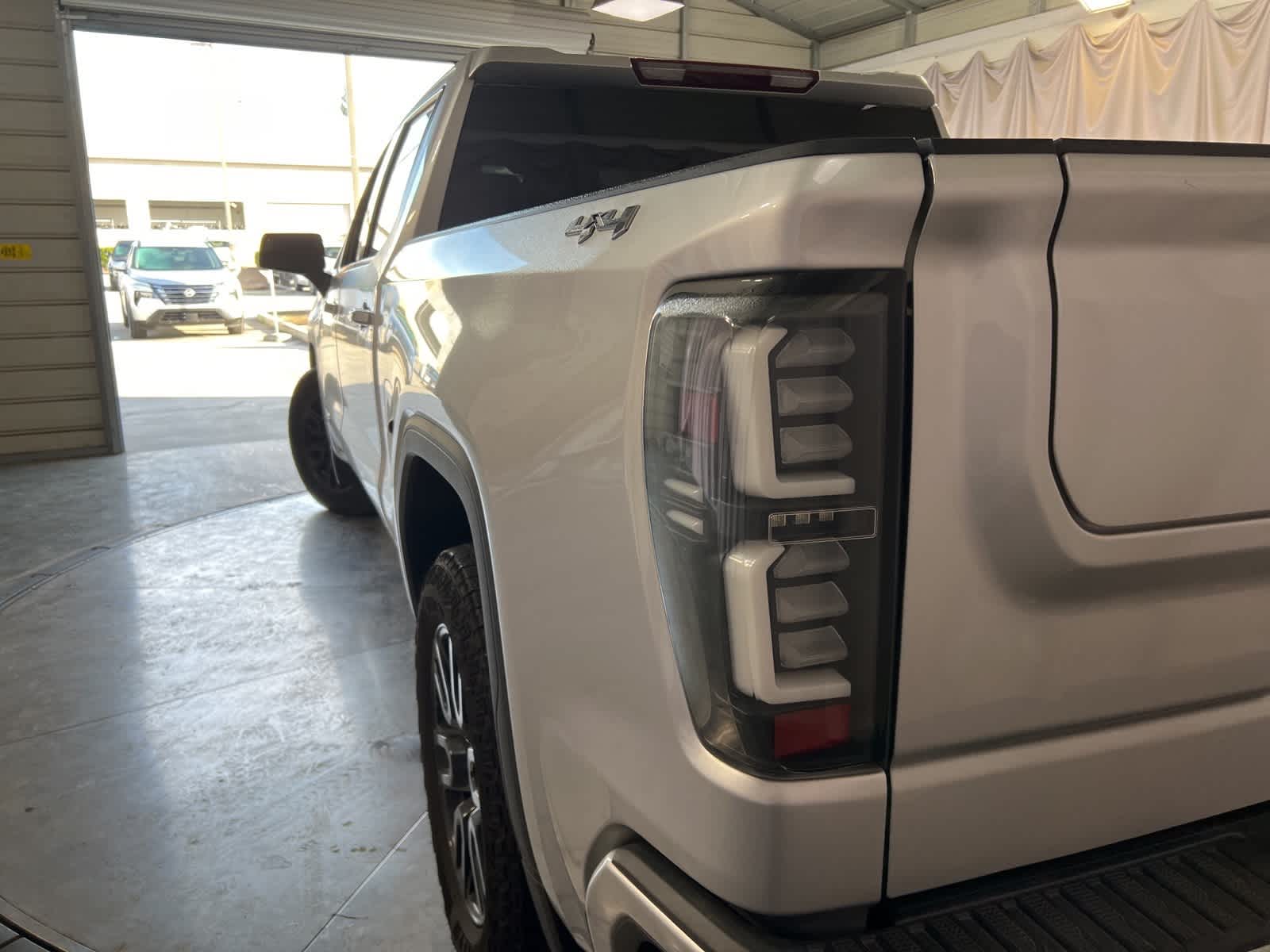 Thumbnail: 2021 GMC Sierra 1500 - 9