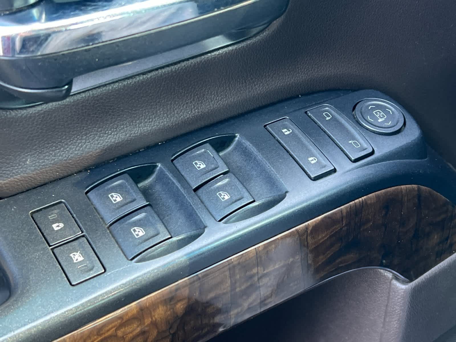 Thumbnail: 2014 Chevrolet Silverado 1500 - 13