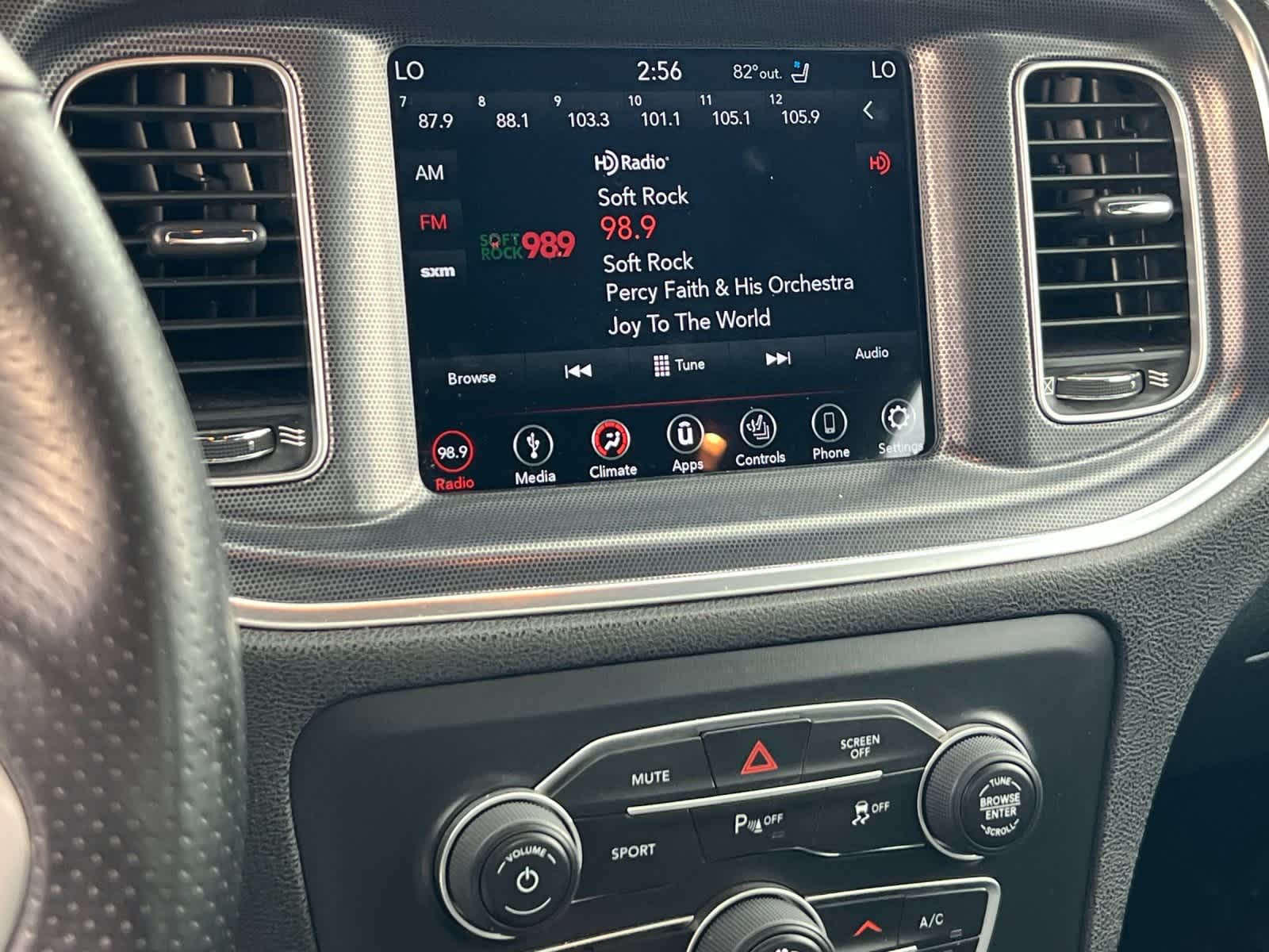 Thumbnail: 2018 Dodge Charger - 17