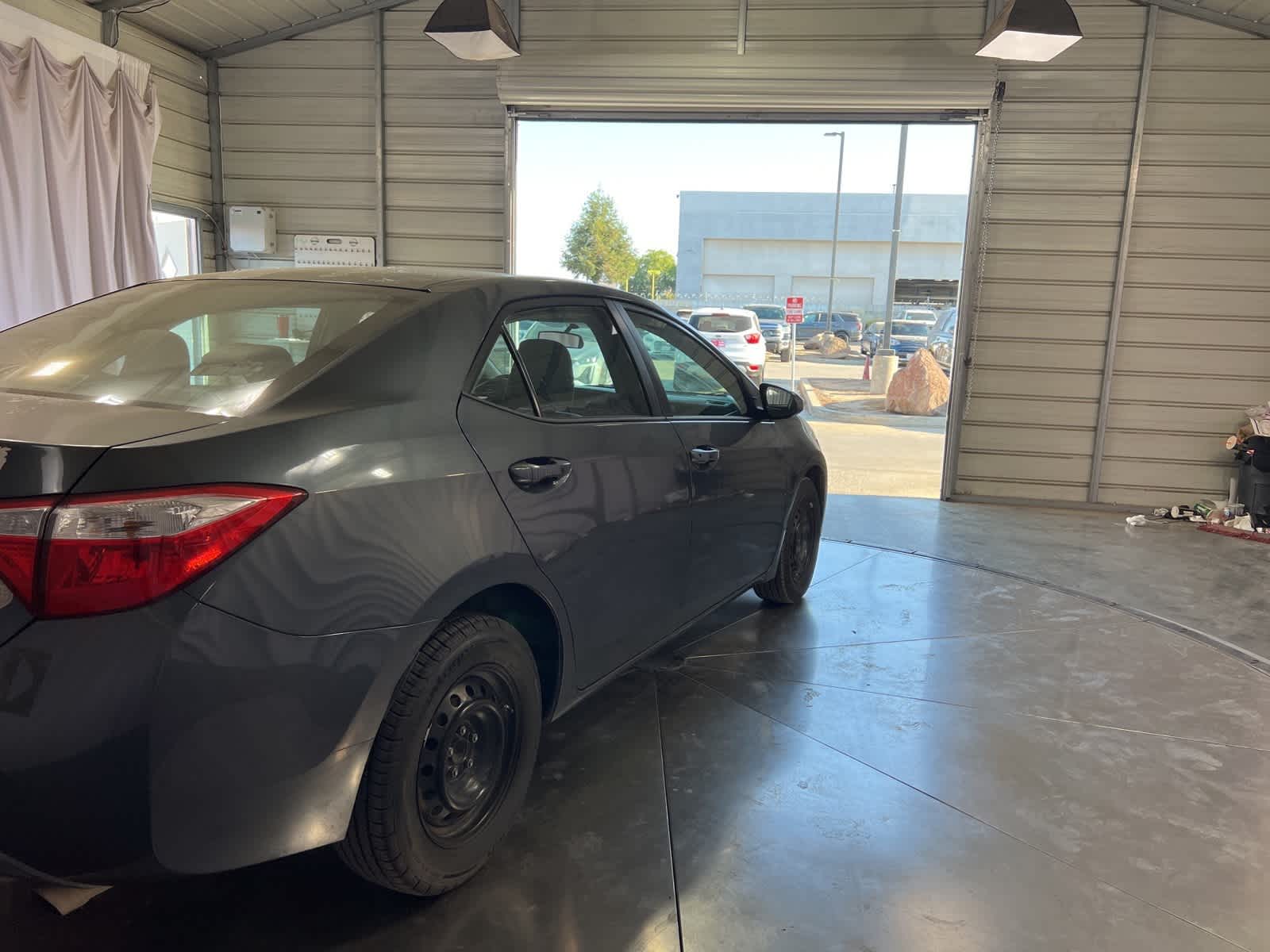 Thumbnail: 2015 Toyota Corolla - 6