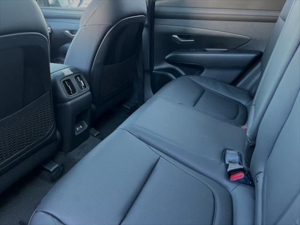 New 2025 Hyundai Tucson Hybrid SEL Convenience SUV