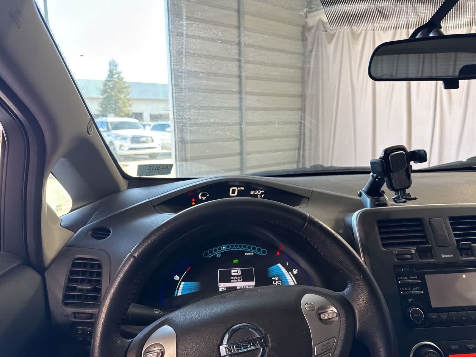 Thumbnail: 2015 Nissan Leaf - 18