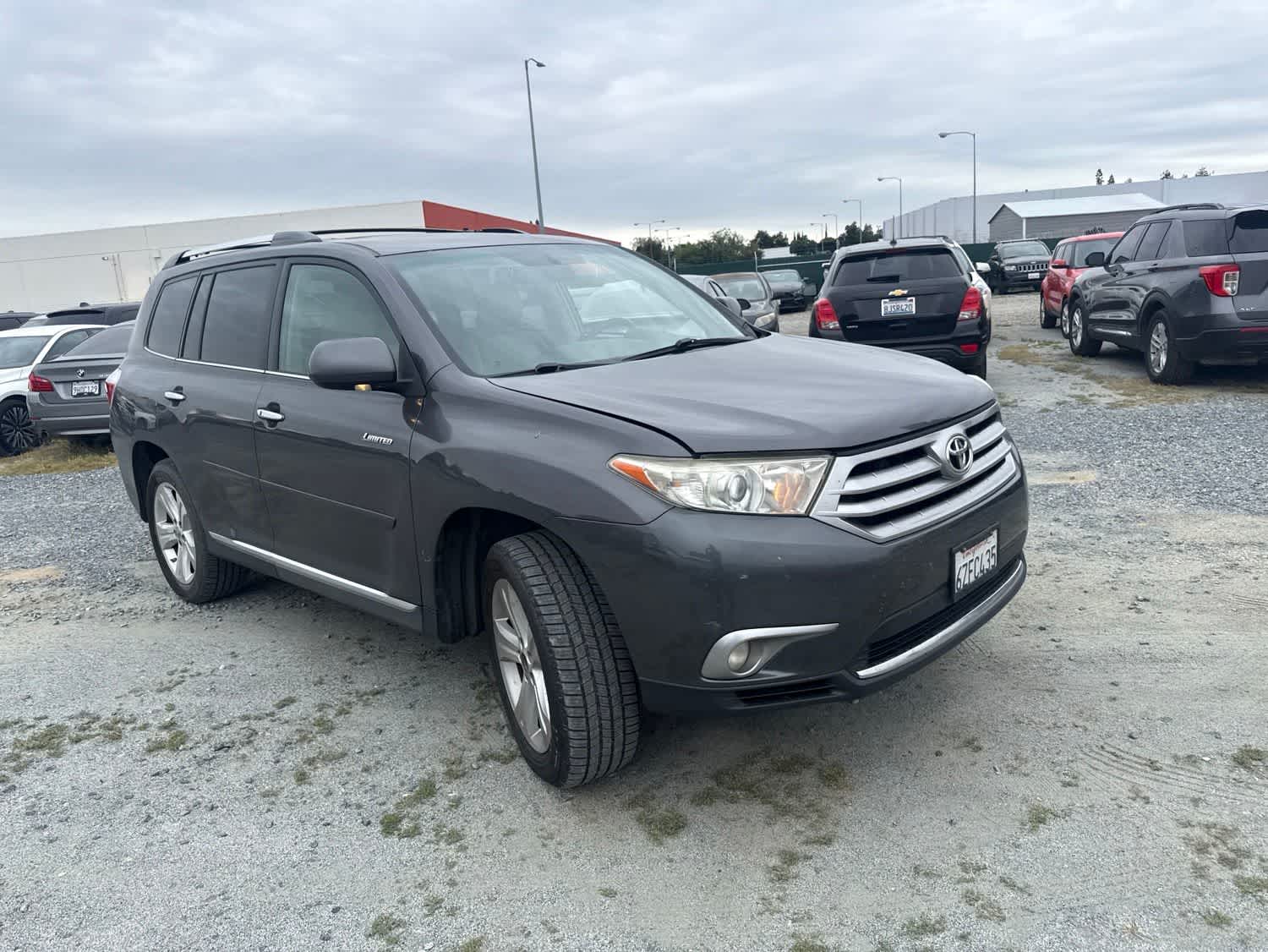Thumbnail: 2013 Toyota Highlander - 3