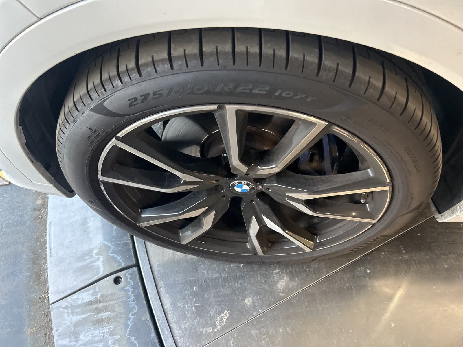 Thumbnail: 2022 BMW X7 - 17