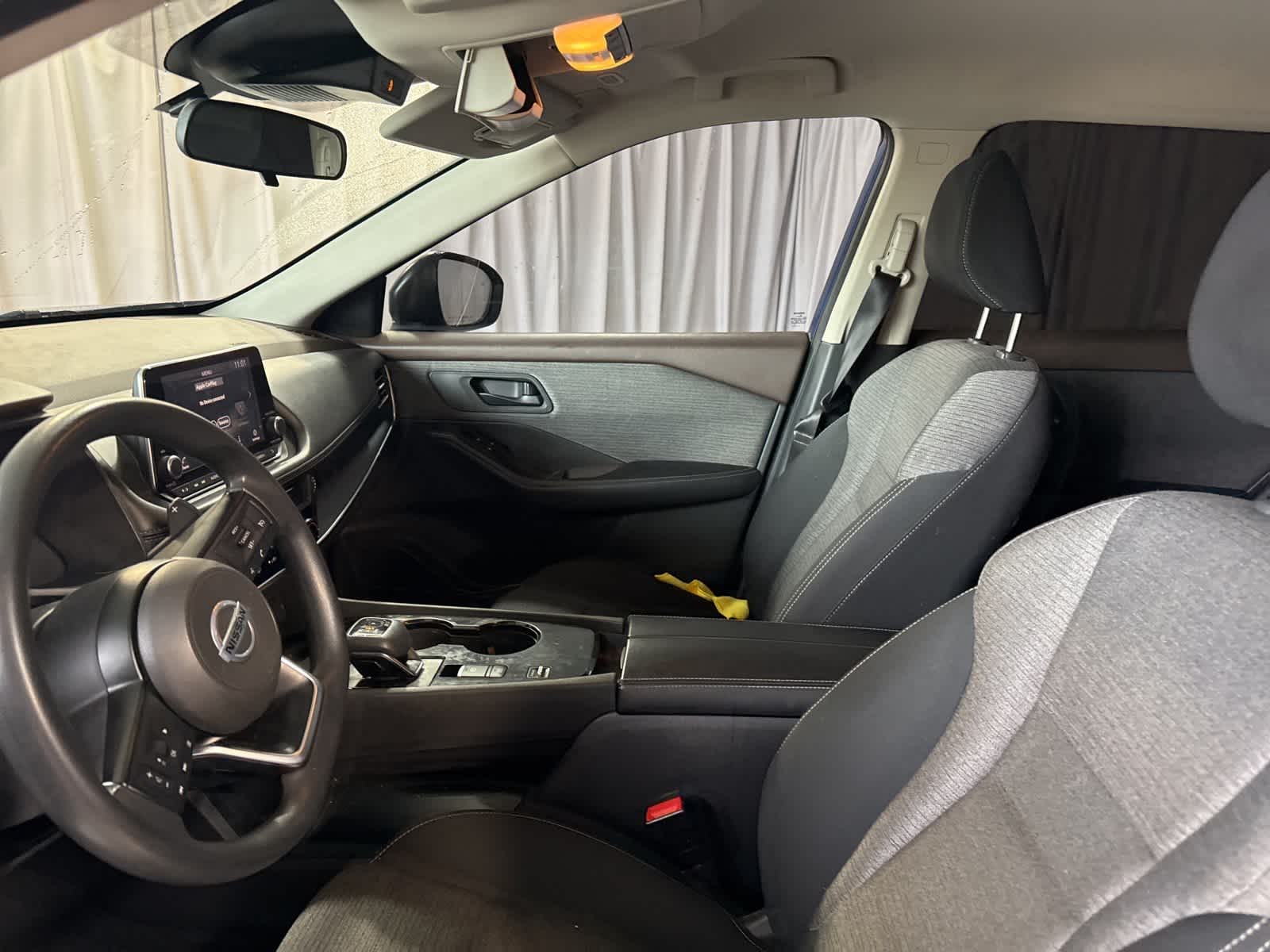 Thumbnail: 2021 Nissan Rogue - 14