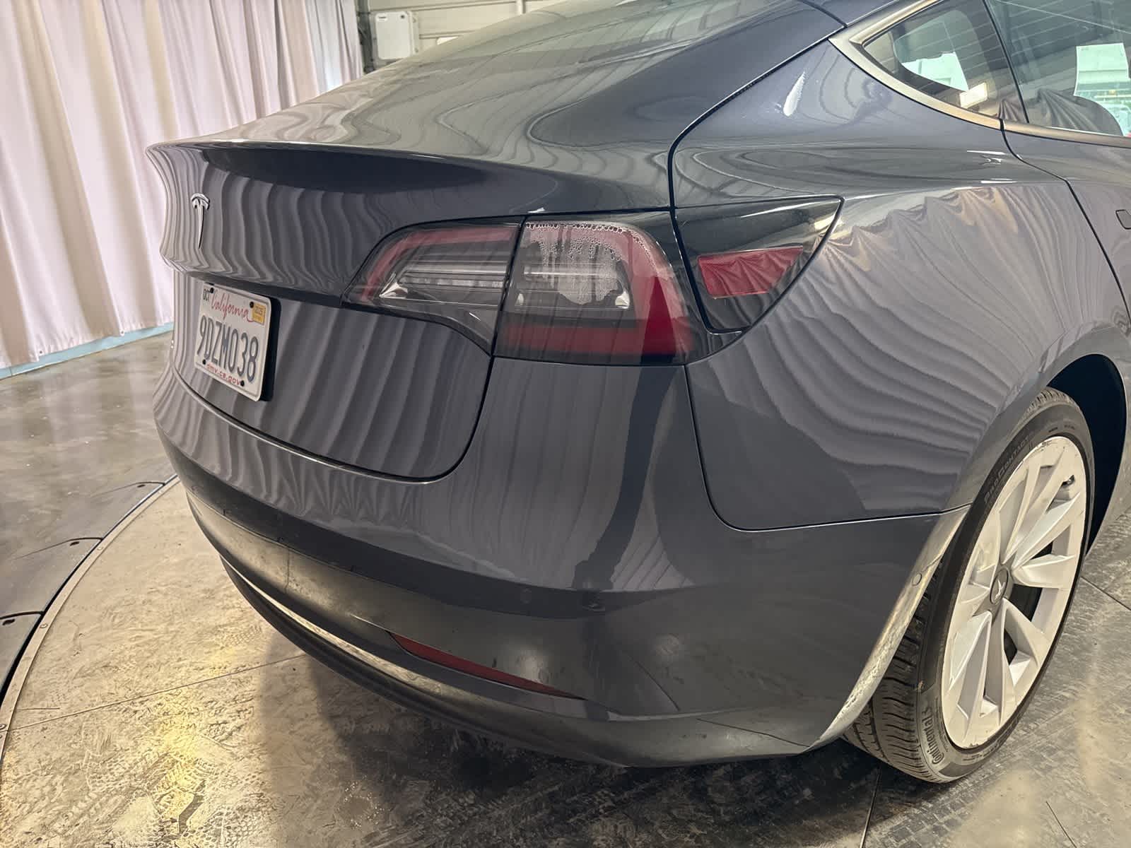 Thumbnail: 2022 Tesla Model 3 - 14