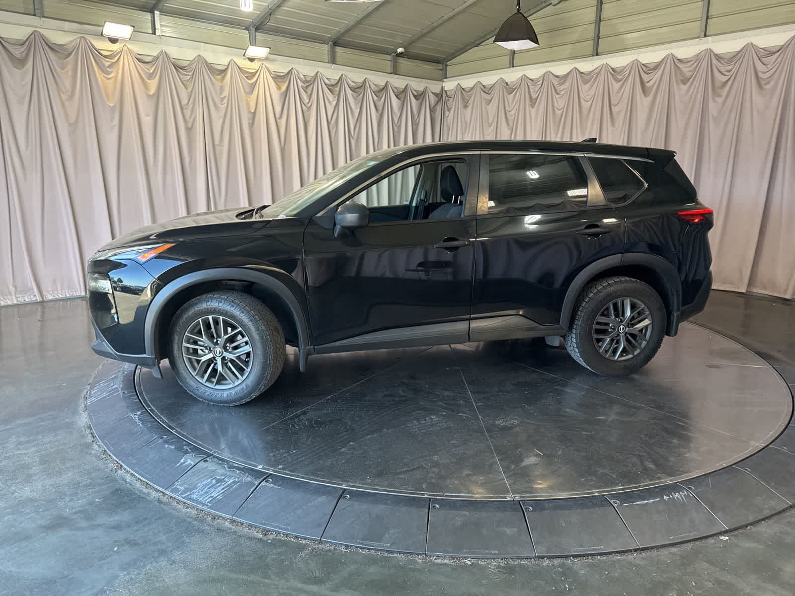 Thumbnail: 2021 Nissan Rogue - 8
